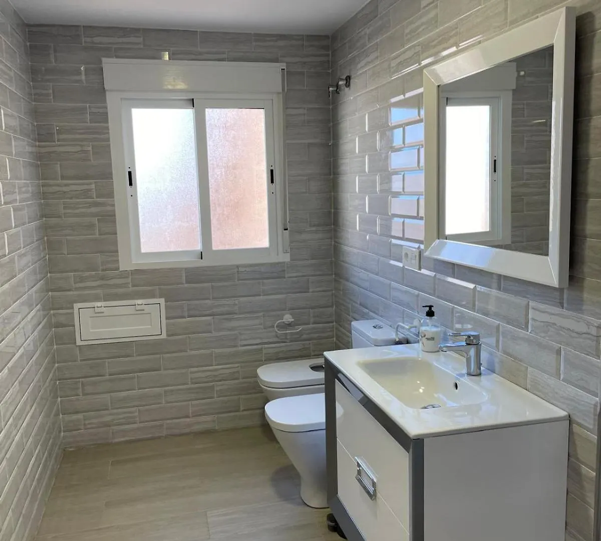 Apartamento A Un Paso Del Centro De 그라나다 아파트