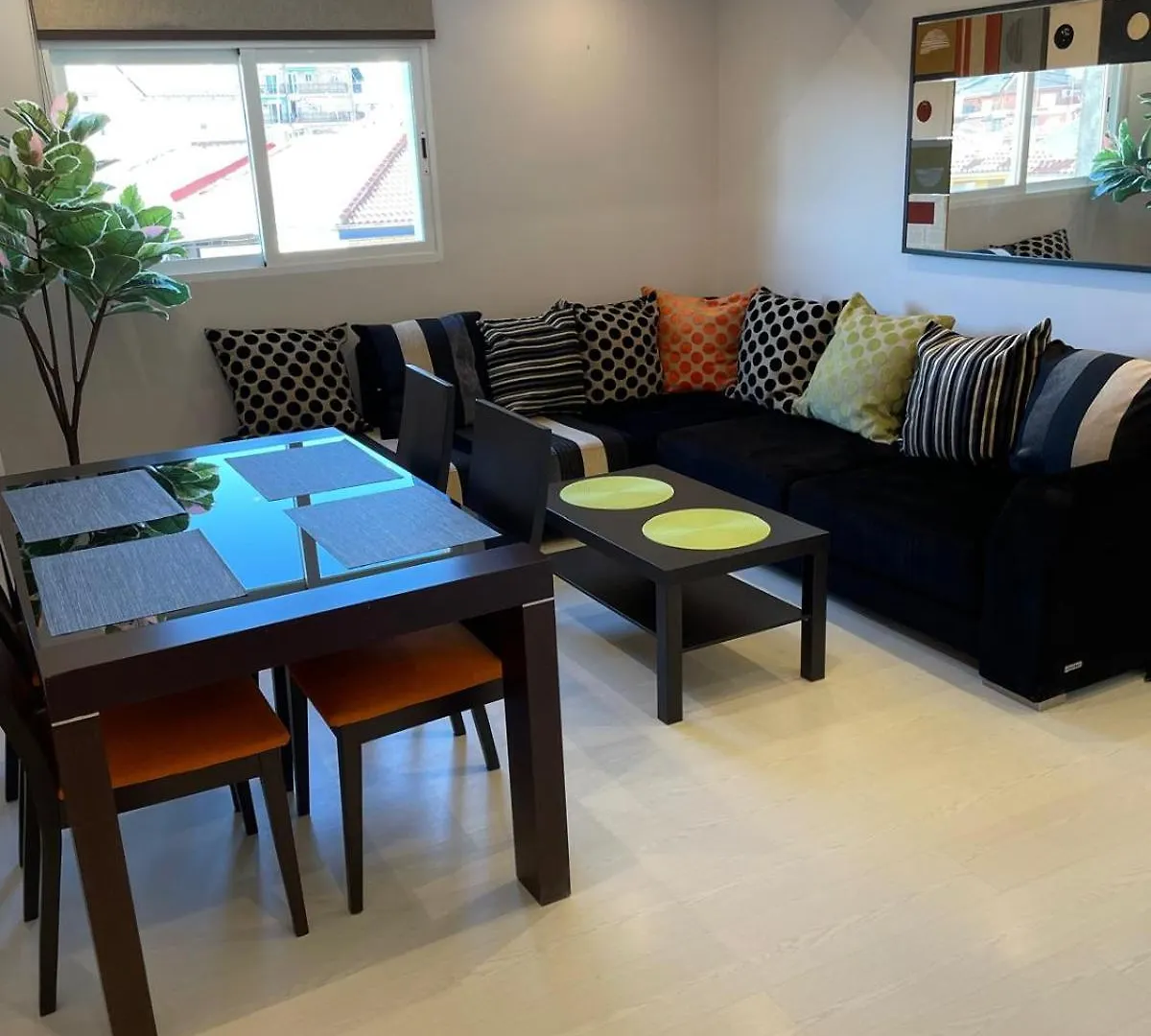 Apartamento A Un Paso Del Centro De Granada의 연락처